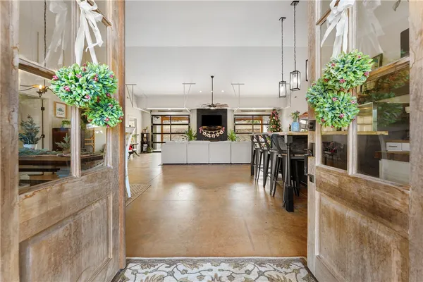 $800,000 | 411 Sweetwater Club Drive, Seneca, SC 29672