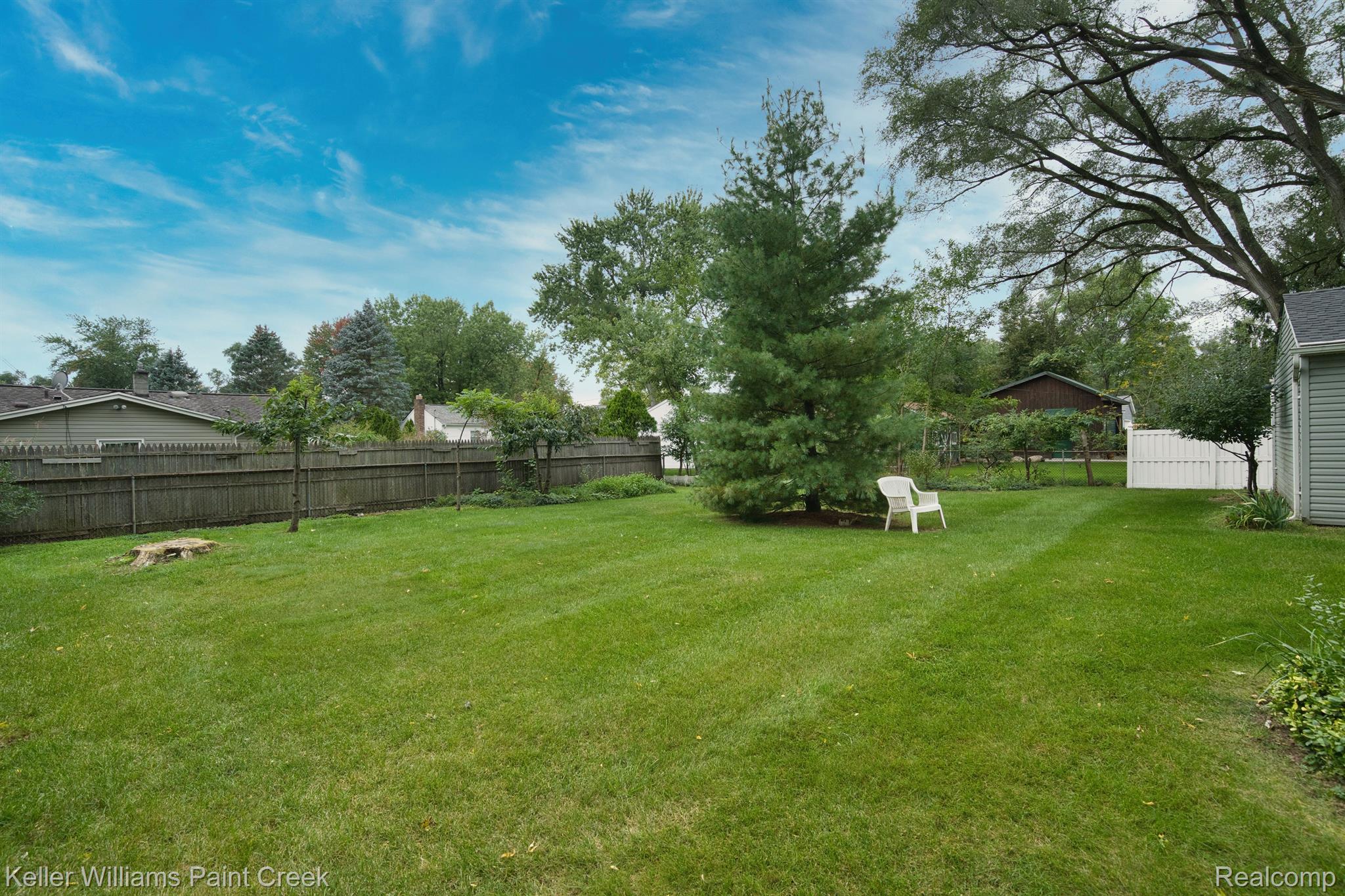 2614 Hessel Avenue Rochester, MI 48307 - Photo 19 of 20 Gallery Image 19