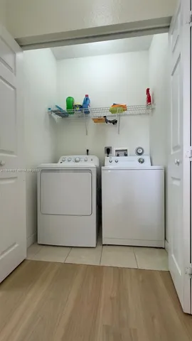 $2,800 | 949 Northeast 42nd Avenue, Homestead, FL 33033