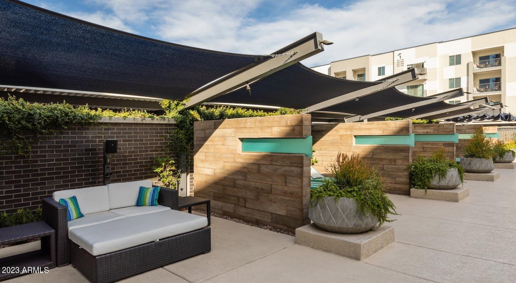 200 East Thomas Road, Unit B2 Phoenix, AZ 85012 - Photo 15 of 29 Pool Cabanas