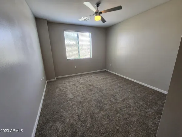 $1,975 | 200 East Thomas Road, Unit B2, Phoenix, AZ 85012