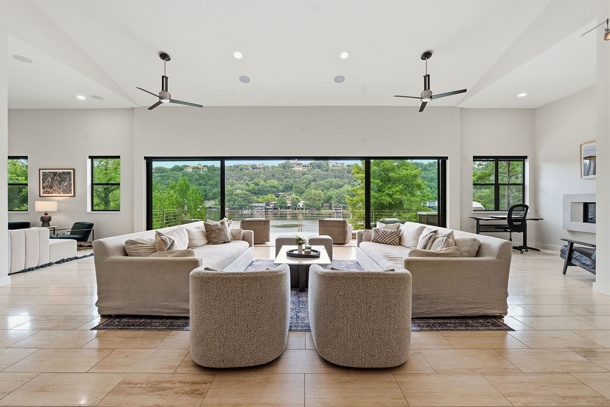 3605 Robbins Road Austin, TX 78730 - Photo 3 of 39