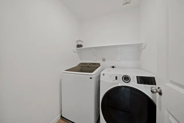 $2,200 | 23515 Weir Box Road, Hockley, TX 77447