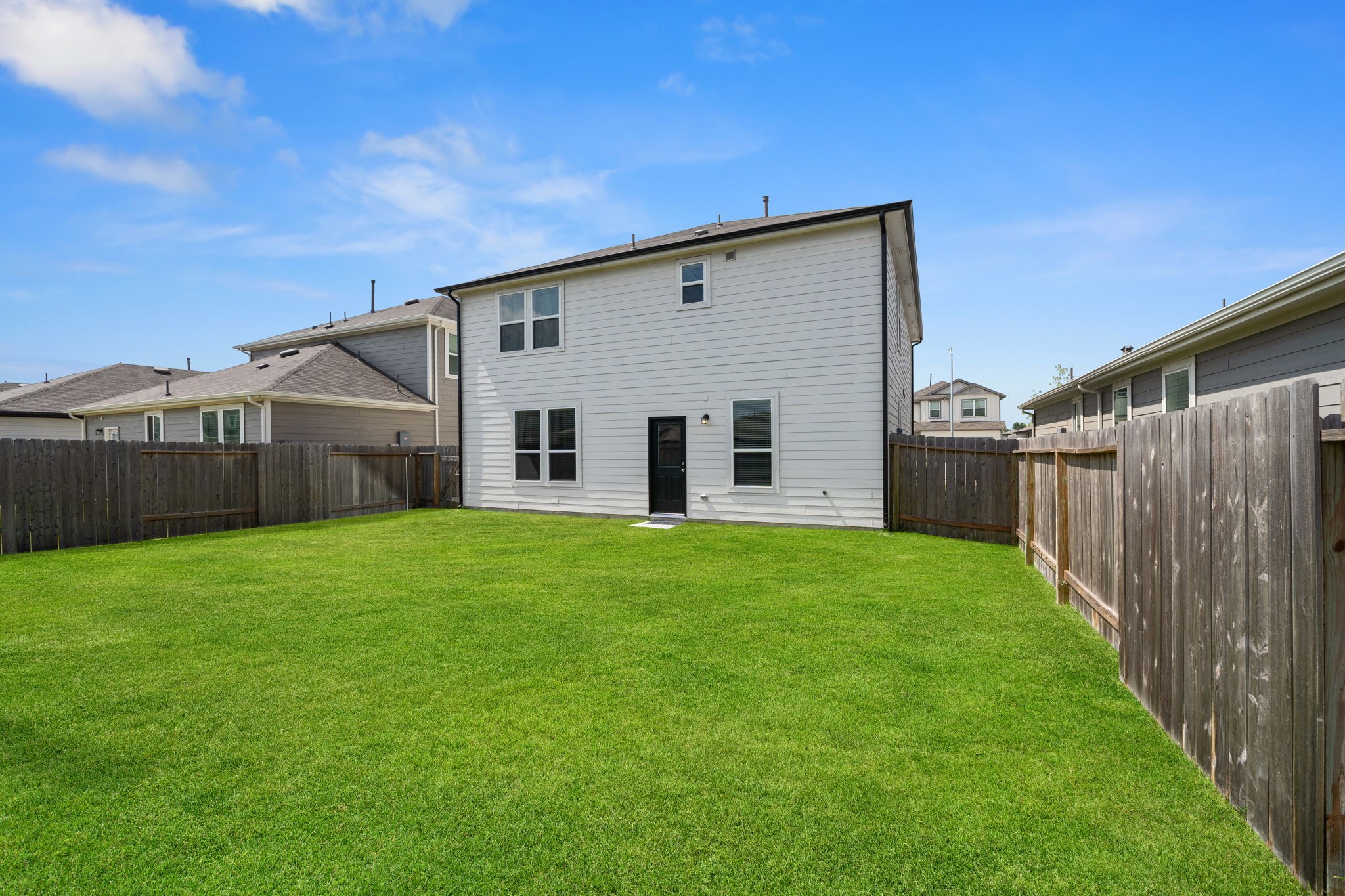 23515 Weir Box Road Hockley, TX 77447 - Photo 2 of 24 a view of a backyard