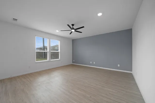 $2,200 | 23515 Weir Box Road, Hockley, TX 77447