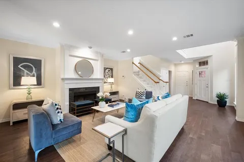 $525,000 | 5633 El Campo Avenue, Fort Worth, TX 76107
