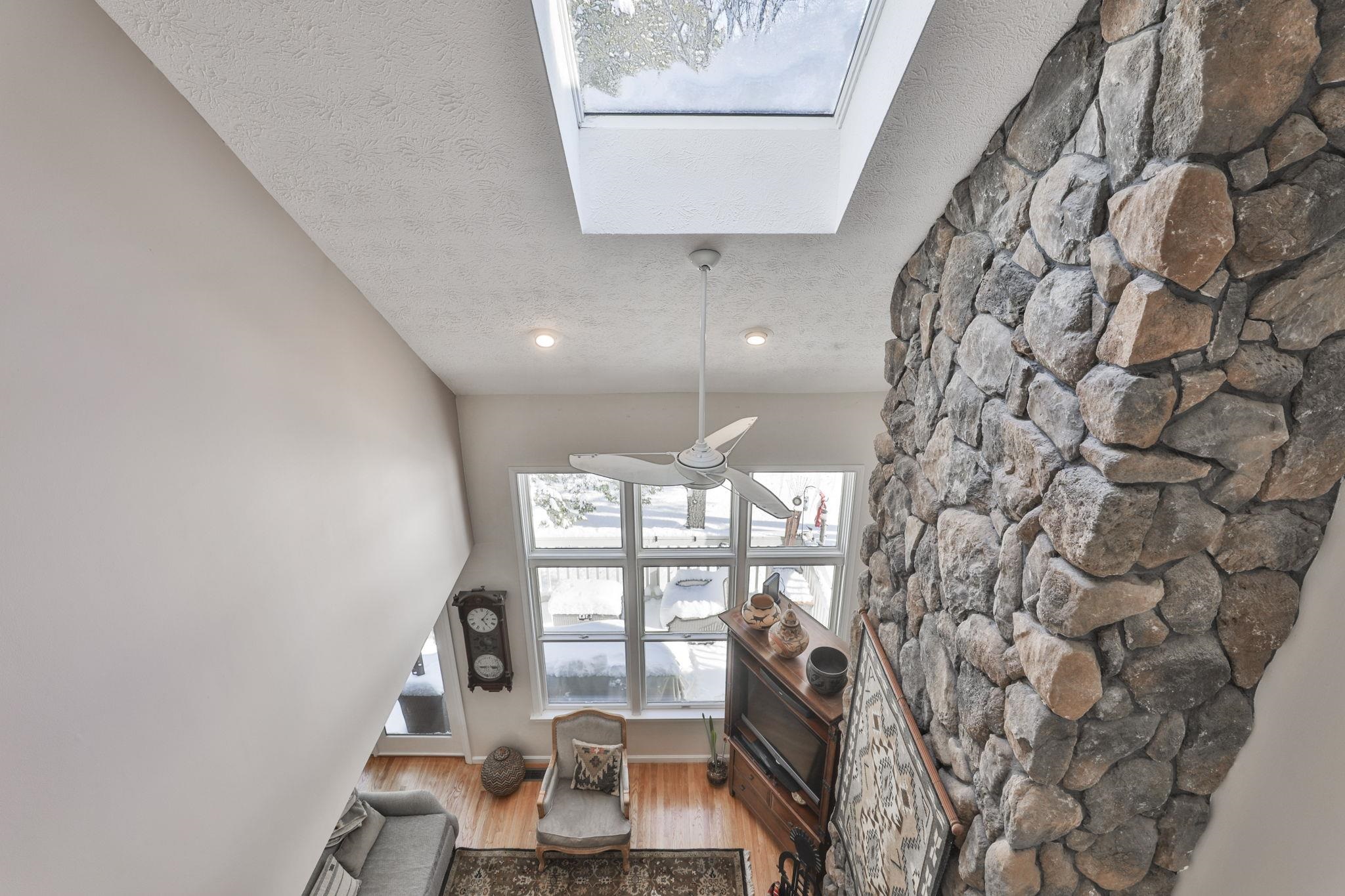 39 Hawthorne Village Road Nashua, NH 03062 - Photo 22 of 39 Gallery Image 22