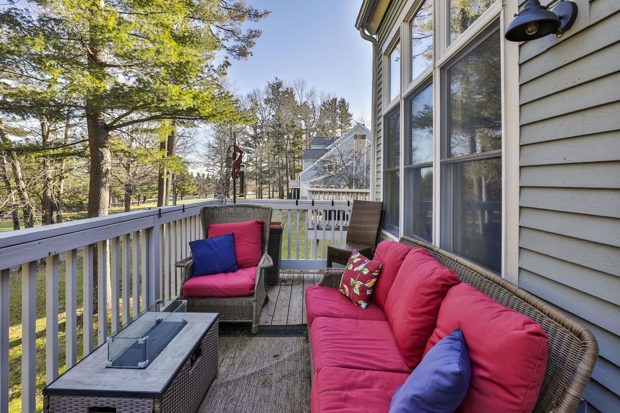 39 Hawthorne Village Road Nashua, NH 03062 - Photo 23 of 39 Gallery Image 23