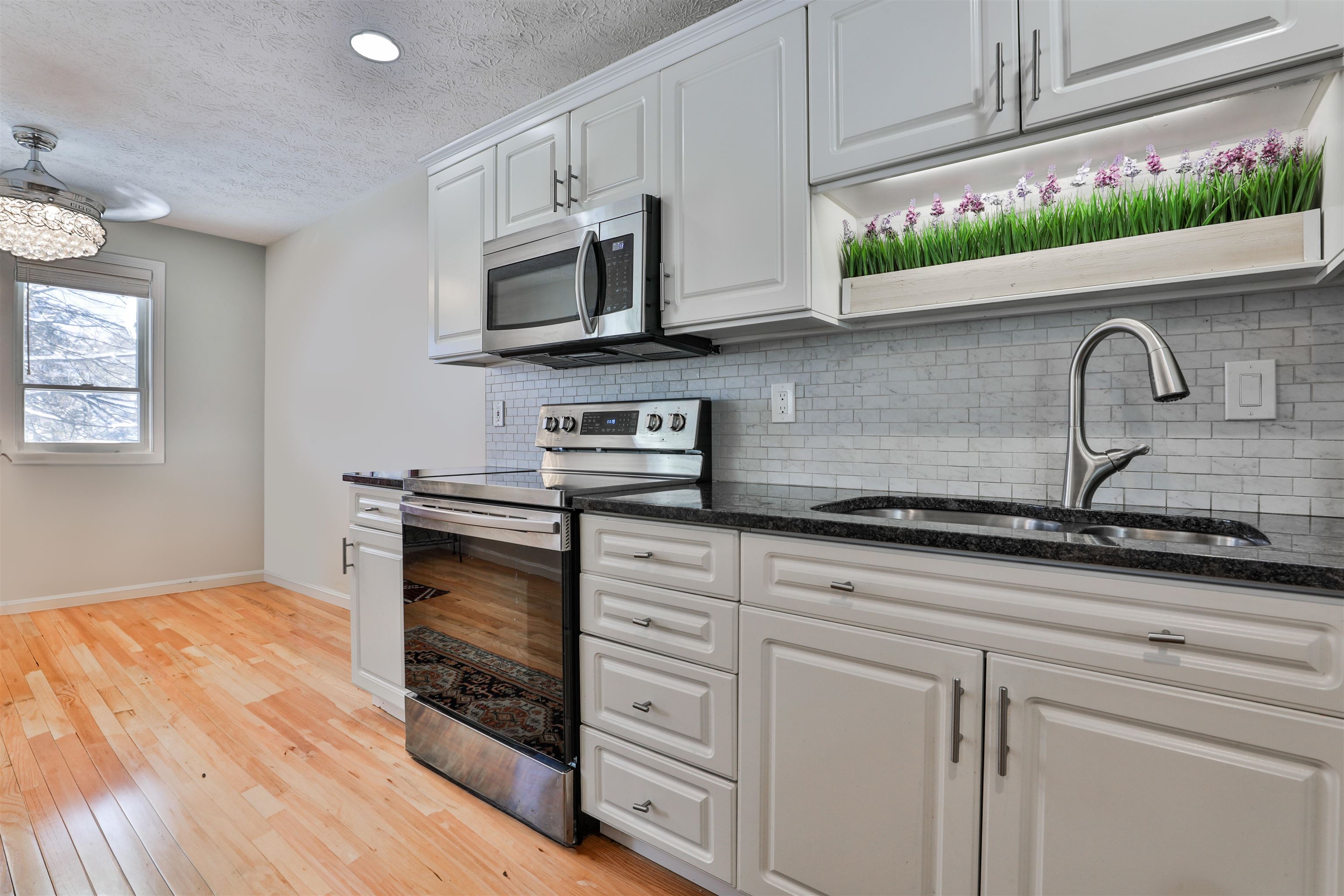 39 Hawthorne Village Road Nashua, NH 03062 - Photo 37 of 39 Gallery Image 37