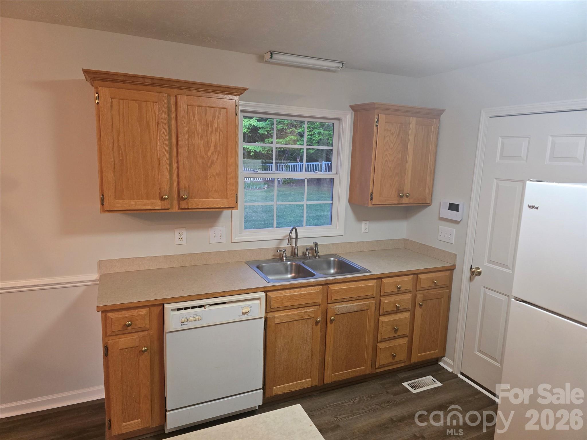 5126 Silver Tree Trail Conover, NC 28613 - Photo 14 of 23