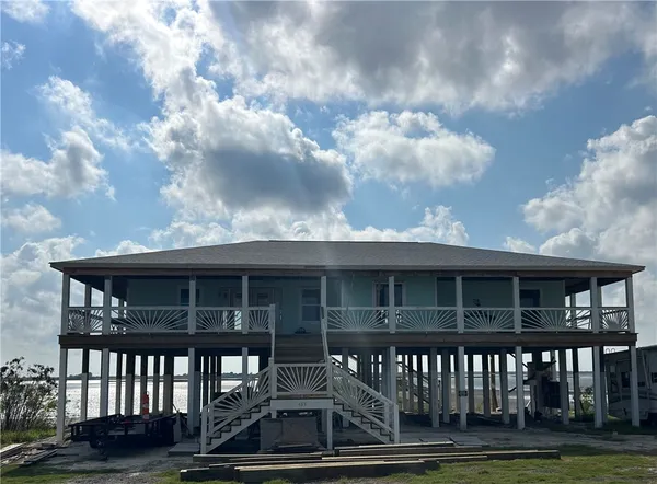 $950,000 | 455 Egery Island Road, Taft, TX 78390