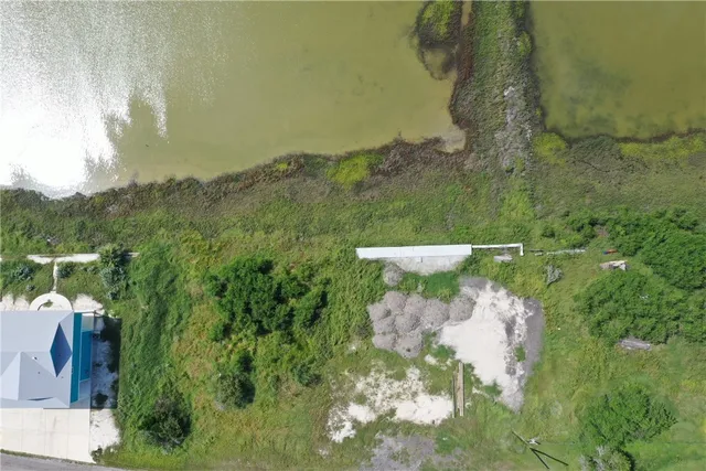 a view of a lake from a yard