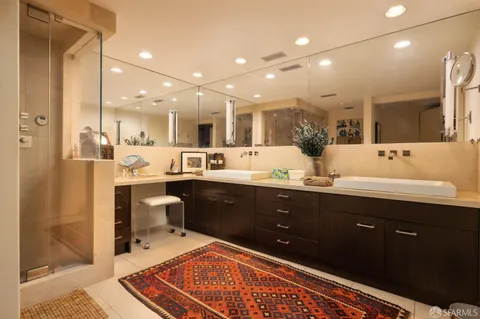 $3,695,000 | 1333 Jones Street, Unit 1606, San Francisco, CA 94109