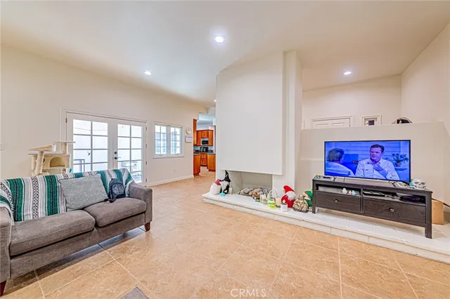 $1,380,000 | 26 Seton Road, Irvine, CA 92612