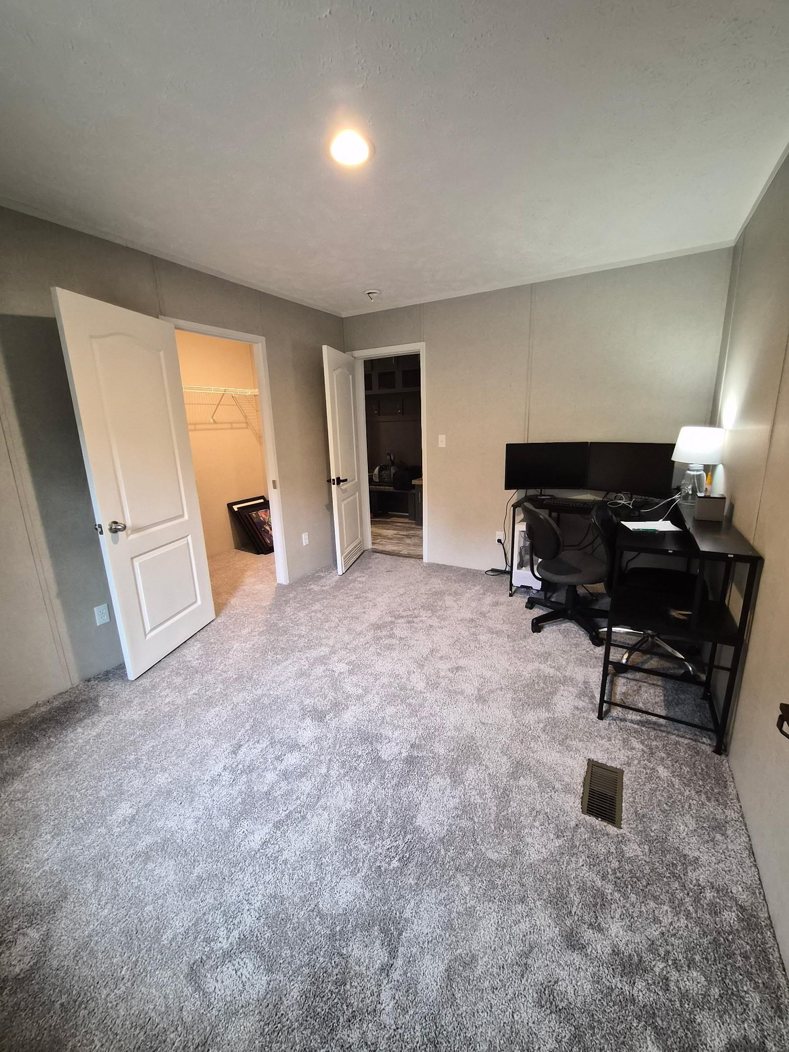 510 Potts Chapel Road Jackson, TN 38305 - Photo 20 of 30 Office with light colored carpet