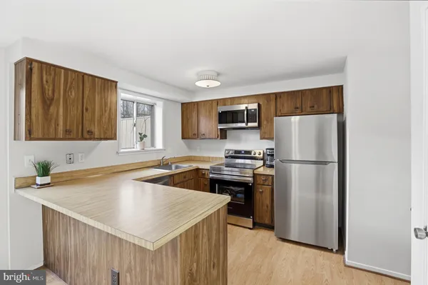 $480,000 | 14415 Pebble Hill Lane, North Potomac, MD 20878