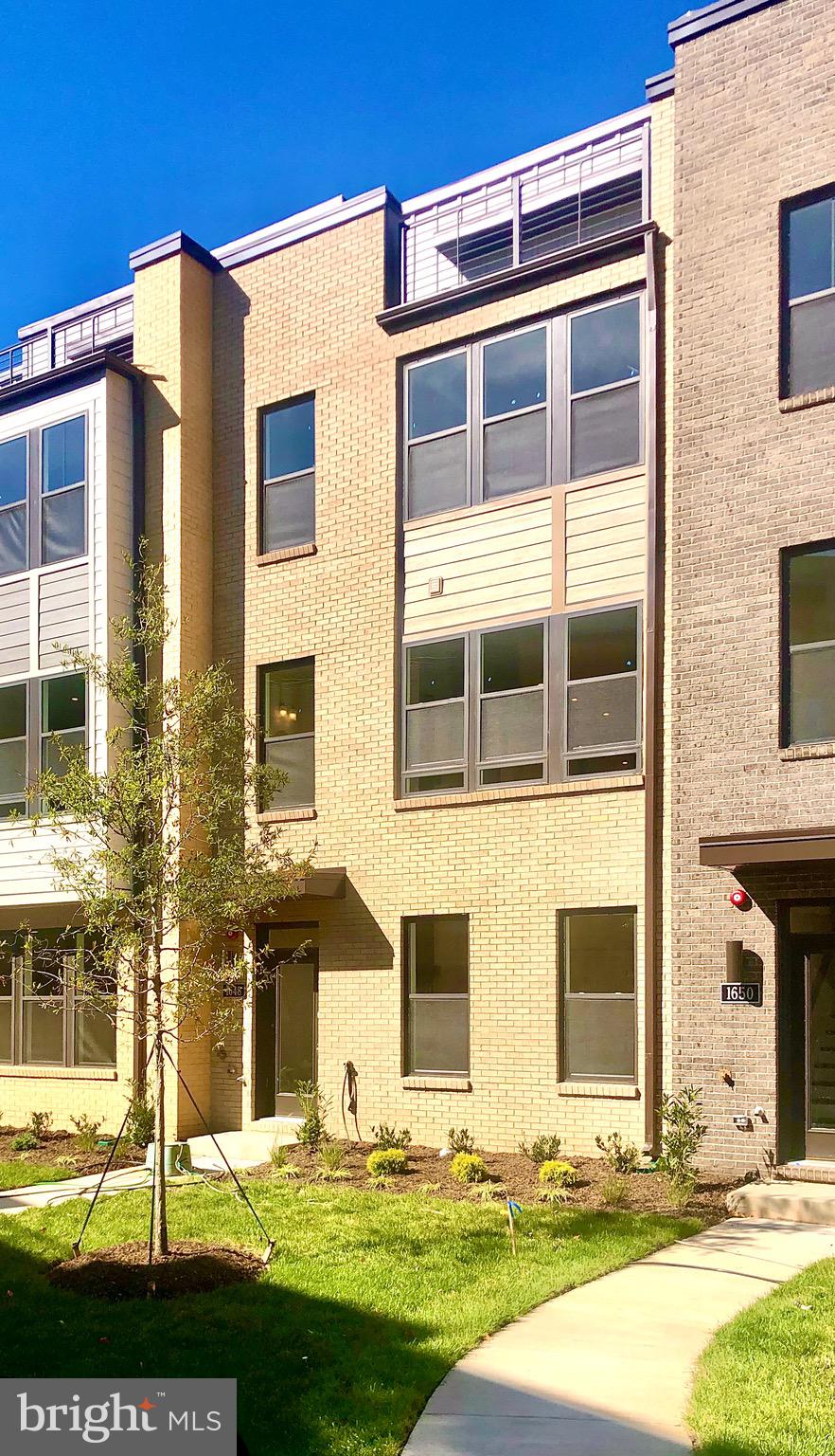 1648 Bandit Loop Reston, VA 20190 - Photo 1 of 1