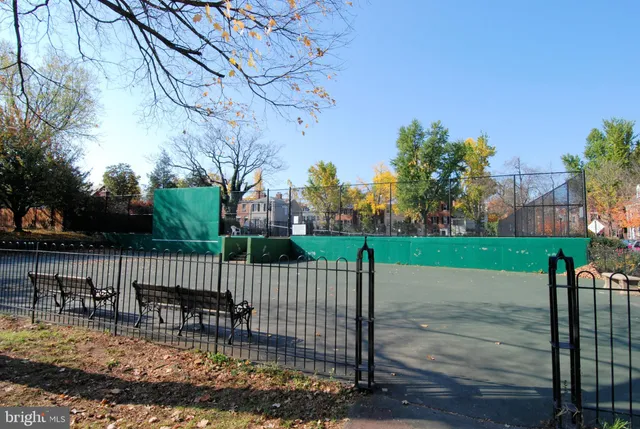 $2,820 | 2500 Q Street Northwest, Unit 620, Washington, DC 20007