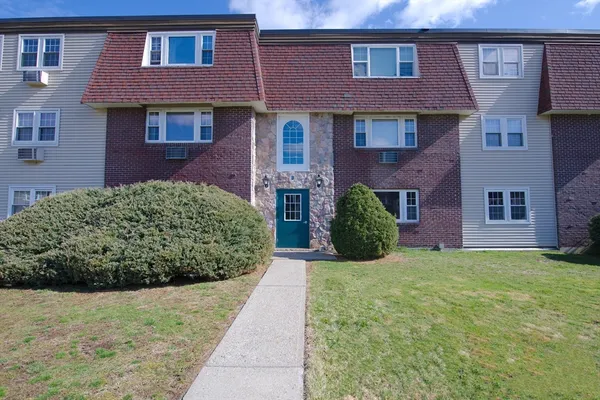 $309,900 | 180 Main Street, Unit B29, Bridgewater, MA 02324