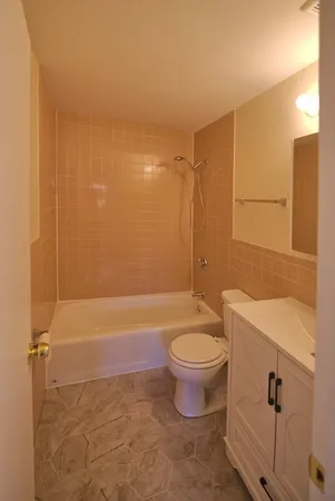 $295,000 | 180 Main Street, Unit B29, Bridgewater, MA 02324