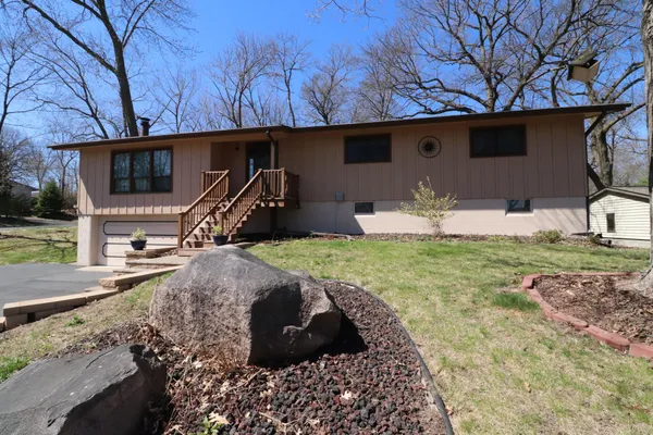 $450,000 | 14873 Pixie Point Circle Southeast, Prior Lake, MN 55372