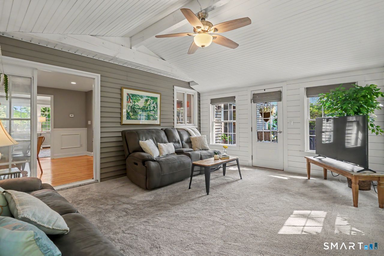 45 Pheasant Lane Fairfield, CT 06824 - Photo 18 of 40 Gallery Image 18