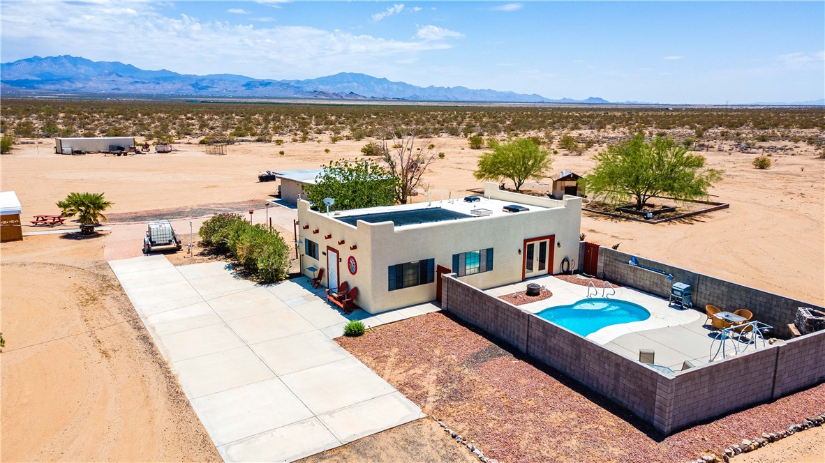 1692 South Verde Road Golden Valley, AZ 86413 - Photo 3 of 39 Other