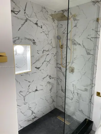 $4,000 | 170 Southeast 14th Street, Unit 3005, Miami, FL 33131