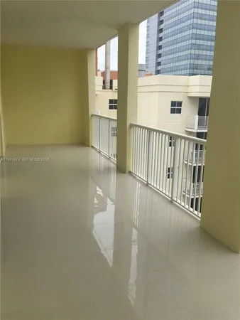 $4,000 | 170 Southeast 14th Street, Unit 3005, Miami, FL 33131