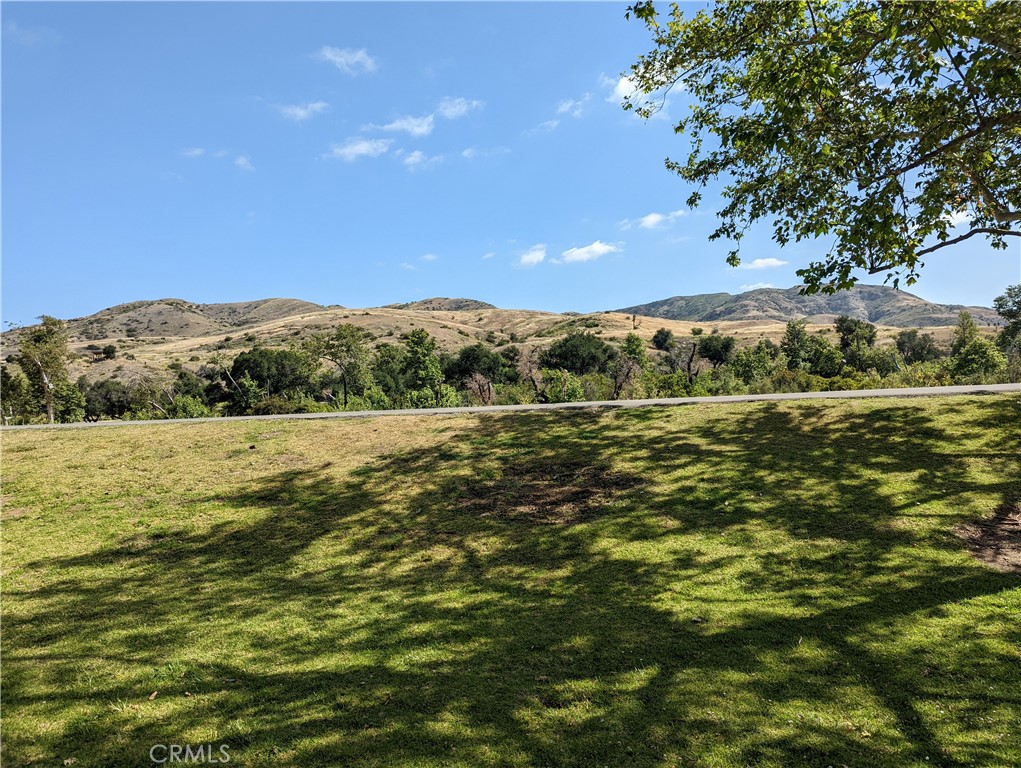 101 South Cross Creek Road, Unit F Orange, CA 92869 - Photo 22 of 27 Walk or short drive to Irvine Reginal Park