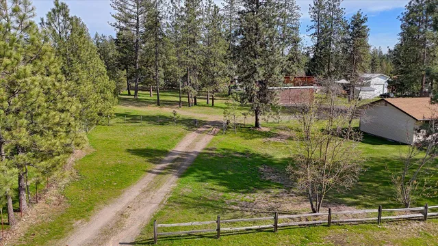$475,000 | 16610 North Suncrest Drive, Nine Mile Falls, WA 99026