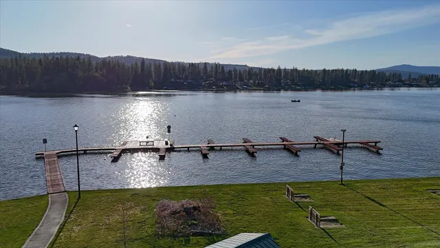 $475,000 | 16610 North Suncrest Drive, Nine Mile Falls, WA 99026