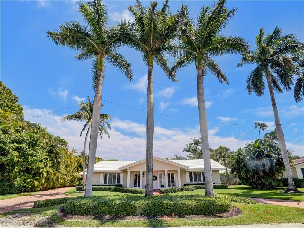 6 Saranac Road Sea Ranch Lakes, FL 33308 - Photo 1 of 38 Photo 1