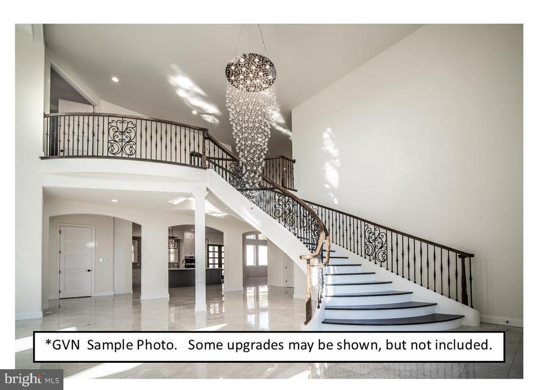 29 Fiorino Way Sinking Spring, PA 19608 - Photo 2 of 12 a view of entryway