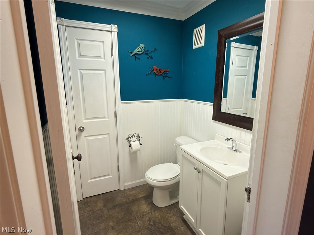 2584 North Ridge Road Painesville, OH 44077 - Photo 16 of 50