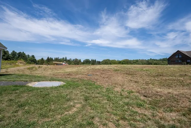 $1,395,000 | 26 D Meadow Lane, Southborough, MA 01772