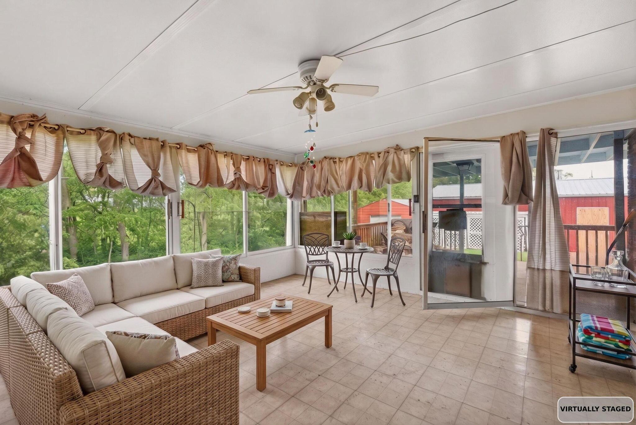 10442 State Rte 207 Clarksburg, OH 43115 - Photo 19 of 27 Sun Room Virtually Staged