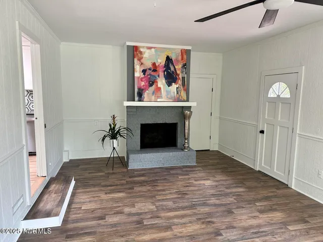 $2,200 | 611 East L Ives Drive, Aberdeen, NC 28315