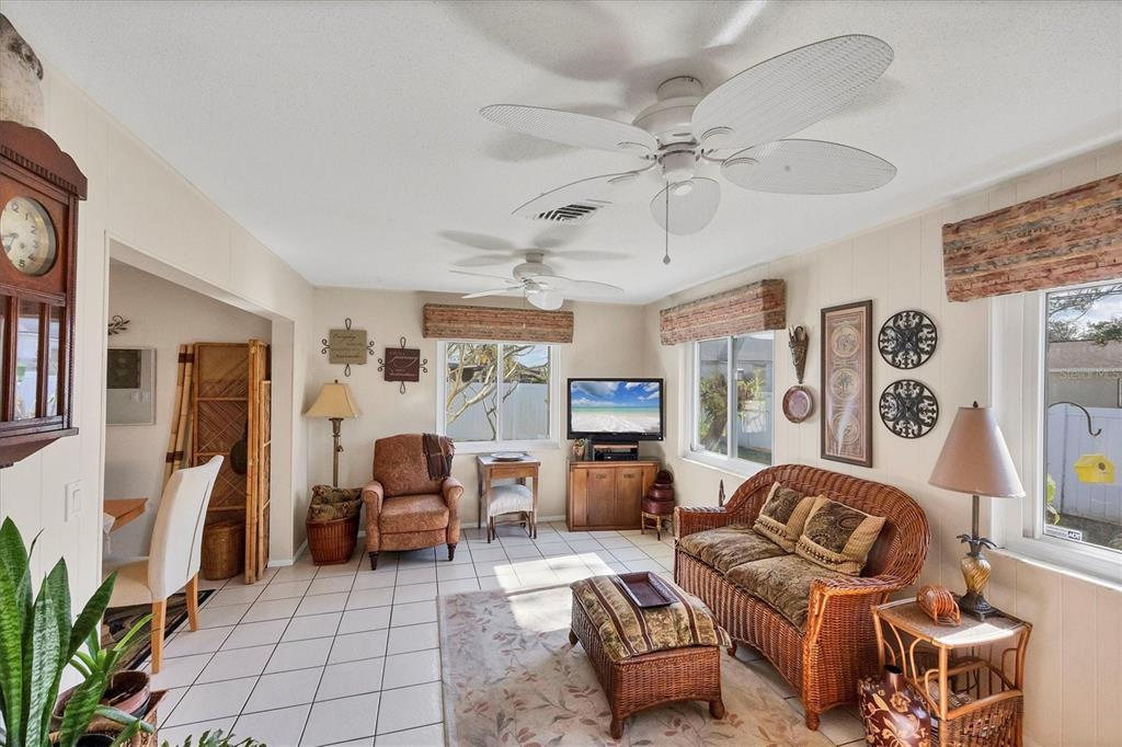 1181 Southland Road Venice, FL 34293 - Photo 36 of 51 Gallery Image 36