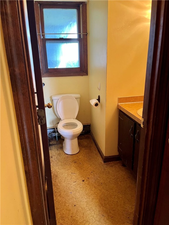 15 Summit Road Narragansett, RI 02882 - Photo 6 of 23 First Floor Half Bath