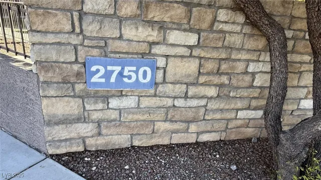 $1,295 | 2750 South Durango Drive, Unit 1102, Las Vegas, NV 89117