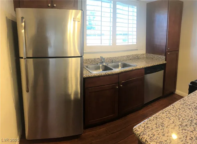 $1,295 | 2750 South Durango Drive, Unit 1102, Las Vegas, NV 89117