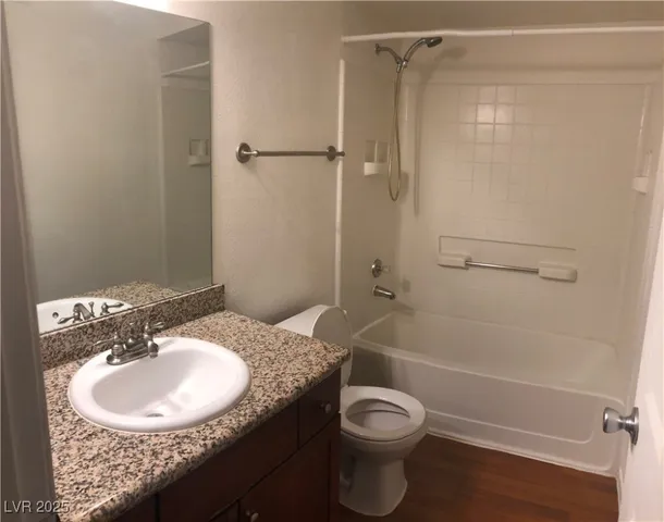 $1,295 | 2750 South Durango Drive, Unit 1102, Las Vegas, NV 89117