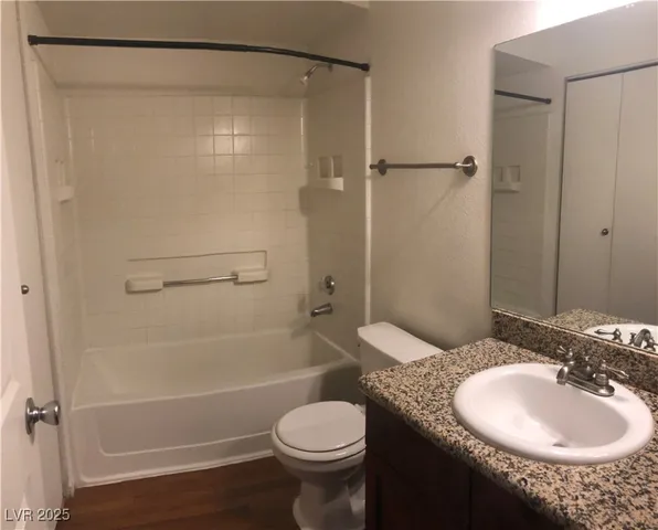 $1,295 | 2750 South Durango Drive, Unit 1102, Las Vegas, NV 89117