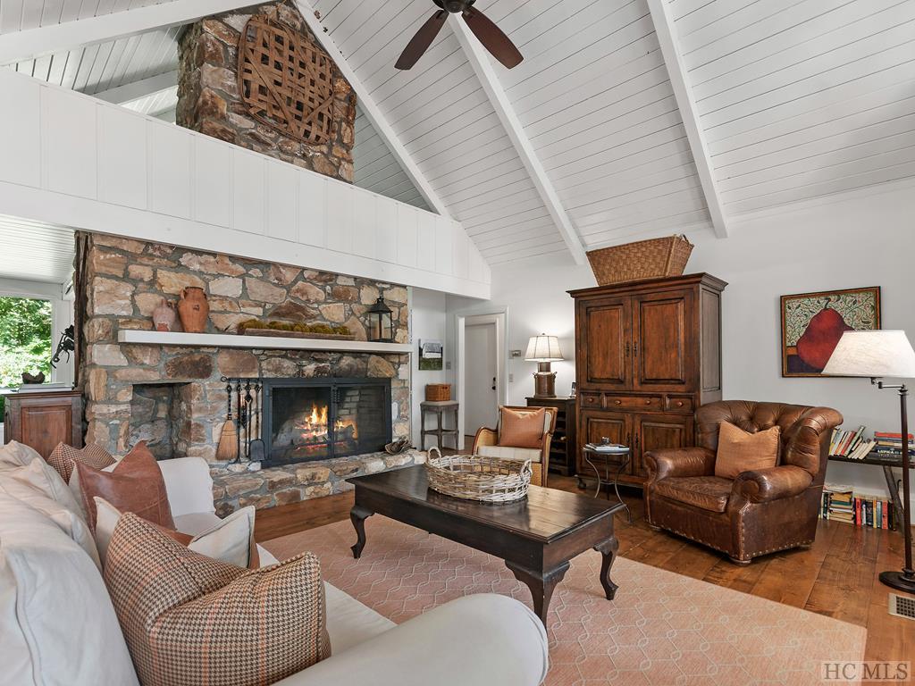 222 Heaton Forest Road Cashiers, NC 28717 - Photo 4 of 13 Gallery Image 4