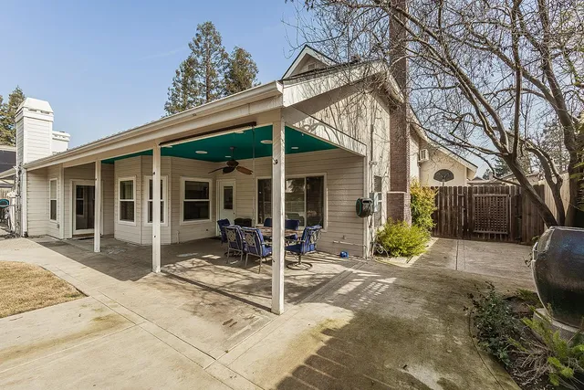 $795,000 | 2409 Southeast Cottonwood Circle, Visalia, CA 93277