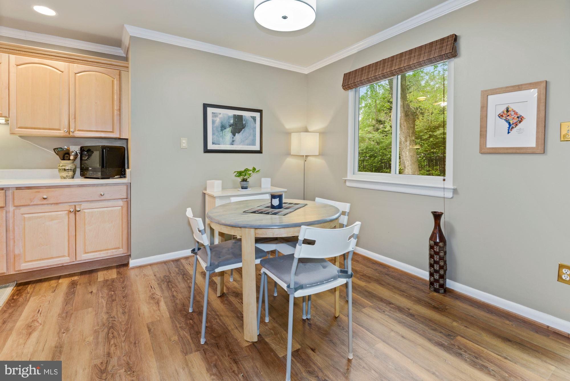 11310 Gatesborough Lane Reston, VA 20191 - Photo 18 of 43 Dining Room