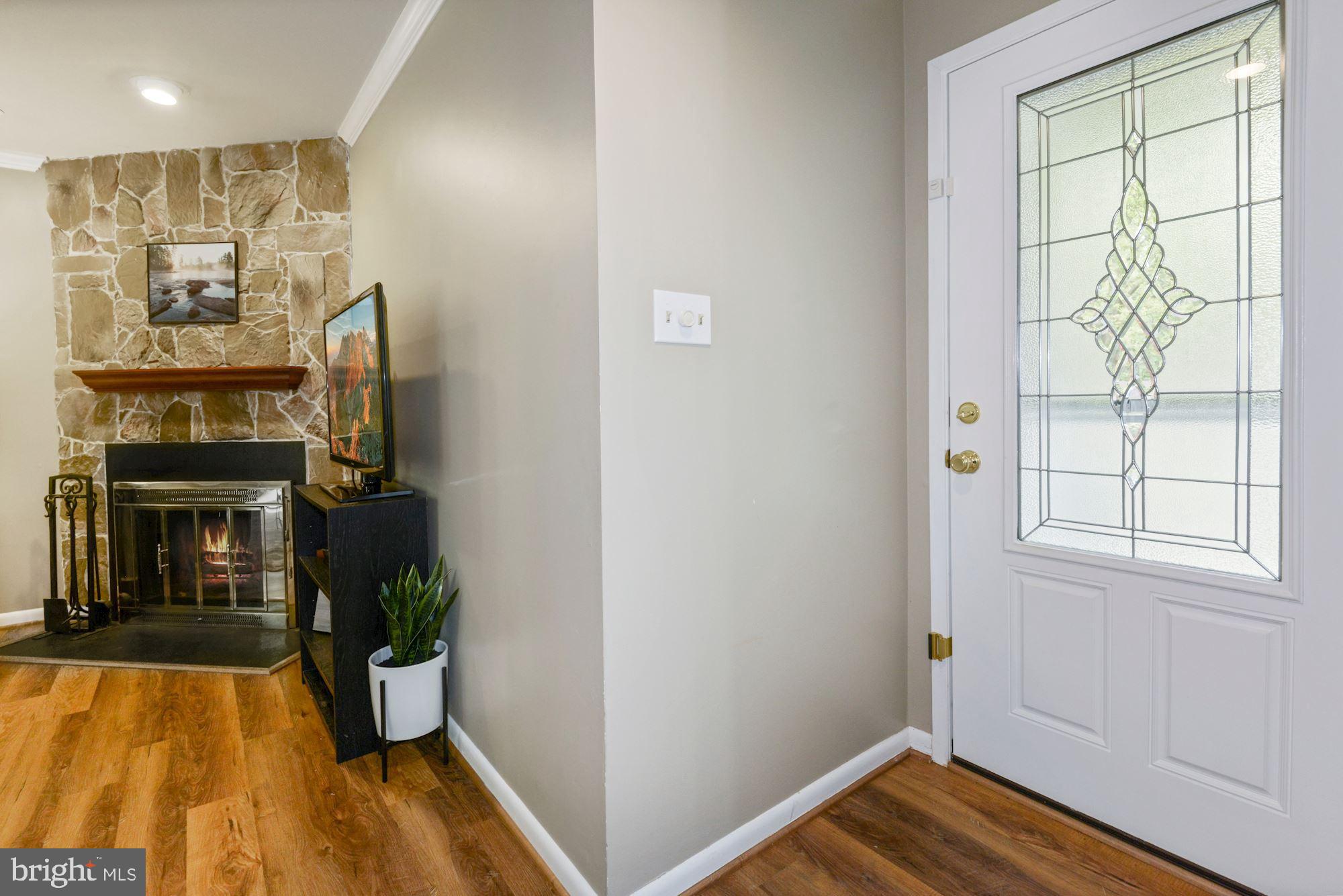 11310 Gatesborough Lane Reston, VA 20191 - Photo 3 of 43 Welcoming Foyer
