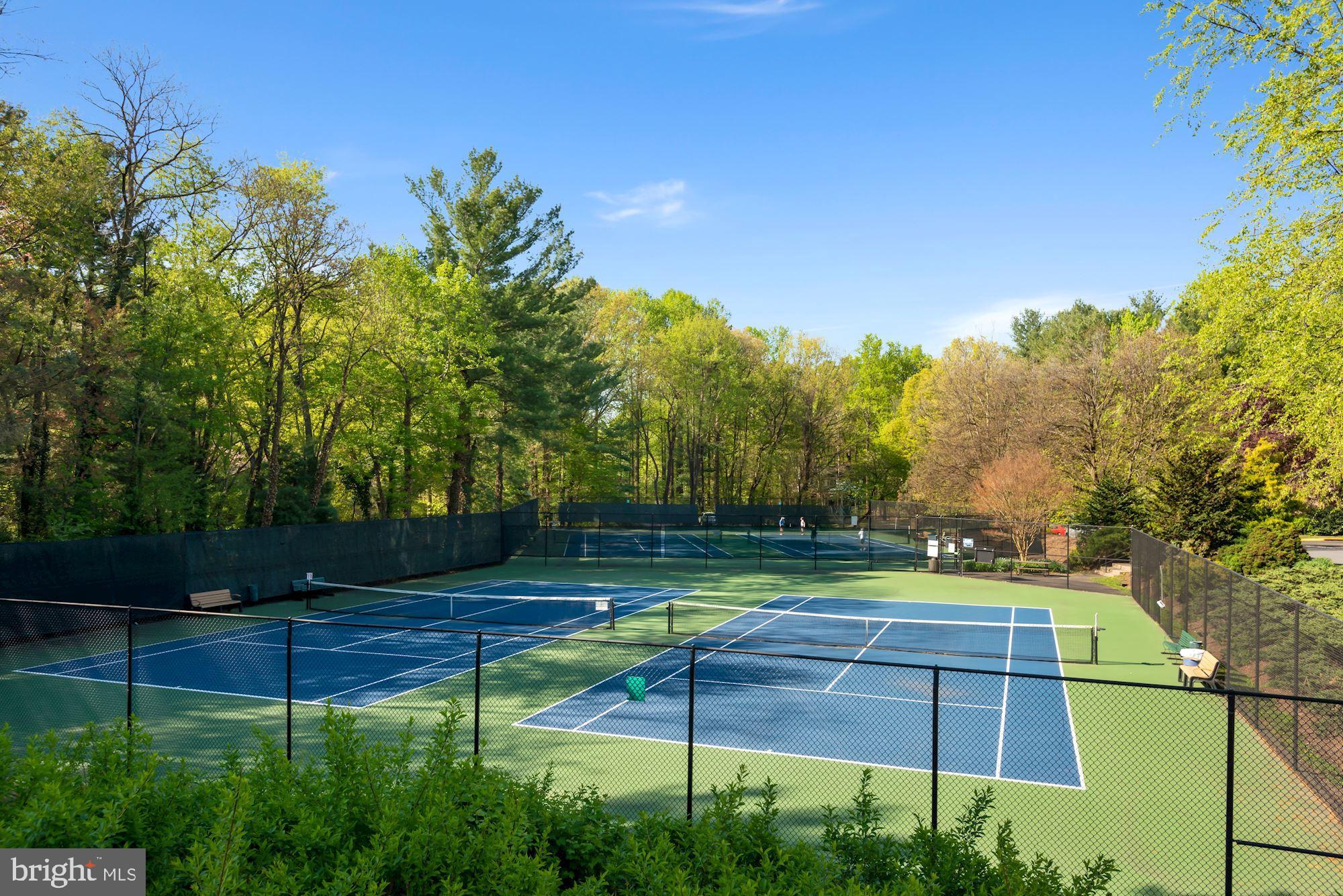 11310 Gatesborough Lane Reston, VA 20191 - Photo 35 of 43 Community Tennis Courts