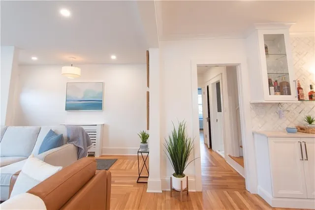 $7,000 | 29 Fenner Avenue, Newport, RI 02840